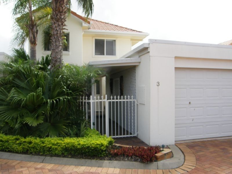 Sandstone Point QLD 4511