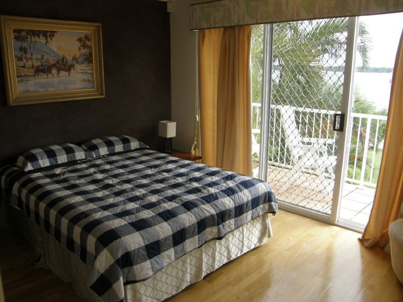 Sandstone Point QLD 4511