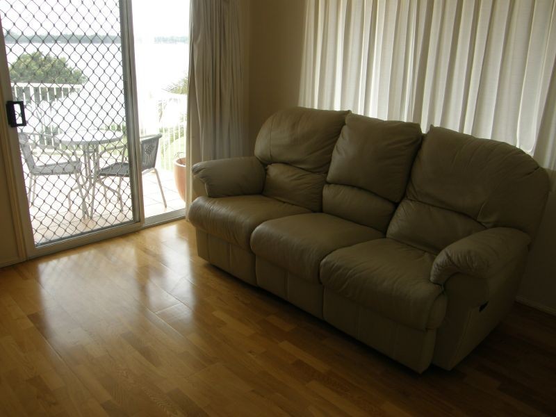 Sandstone Point QLD 4511