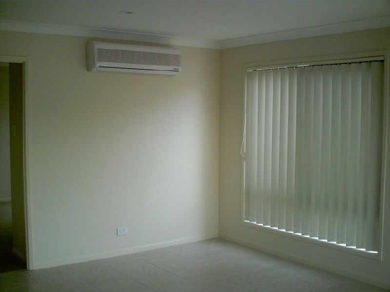 Sandstone Point QLD 4511