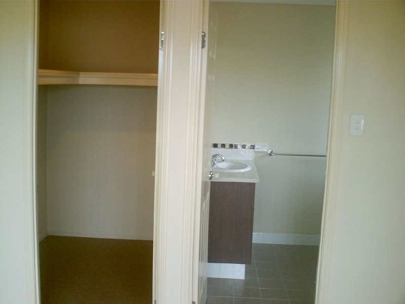 Sandstone Point QLD 4511