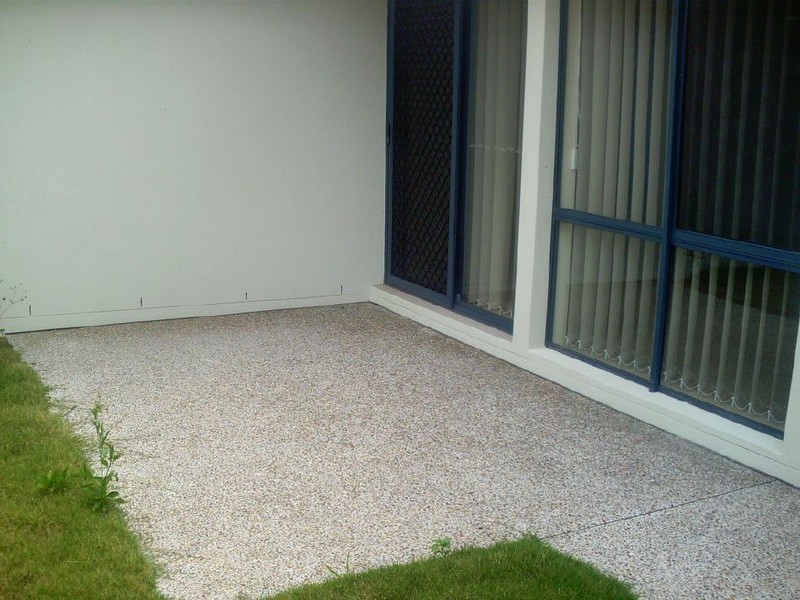 Sandstone Point QLD 4511