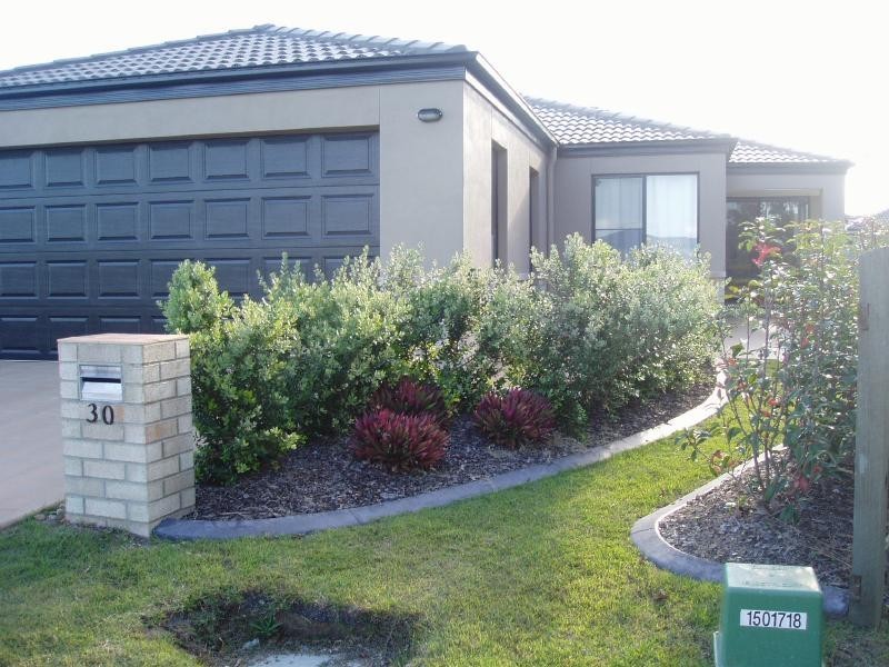 Sandstone Point QLD 4511