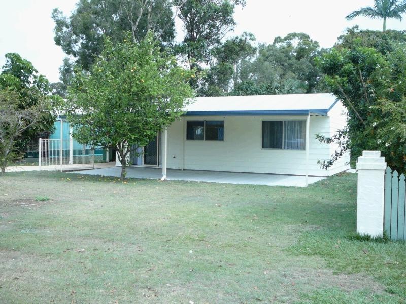 13 Orara Avenue, Banksia Beach QLD 4507