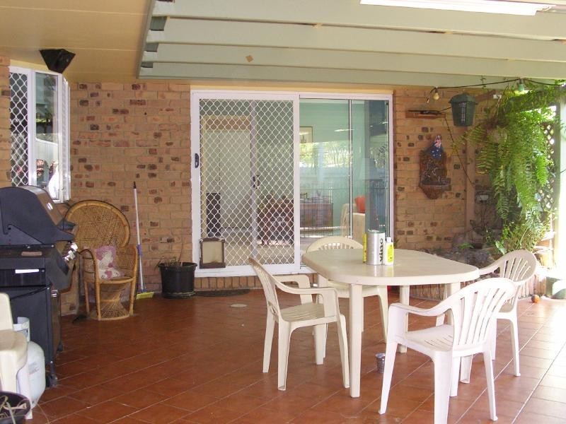 Sandstone Point QLD 4511