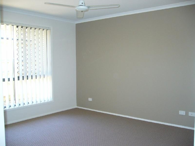 Sandstone Point QLD 4511
