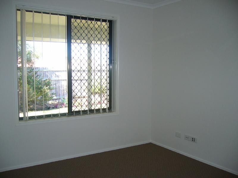 Sandstone Point QLD 4511