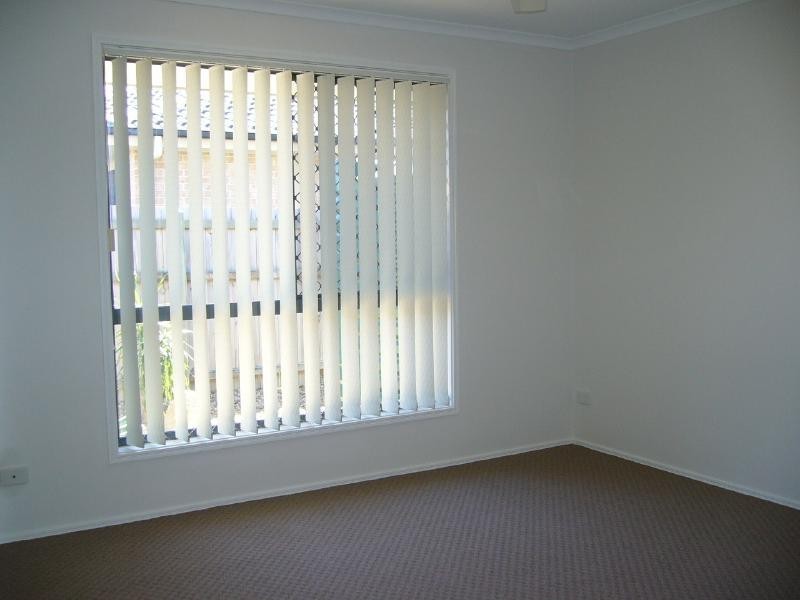 Sandstone Point QLD 4511