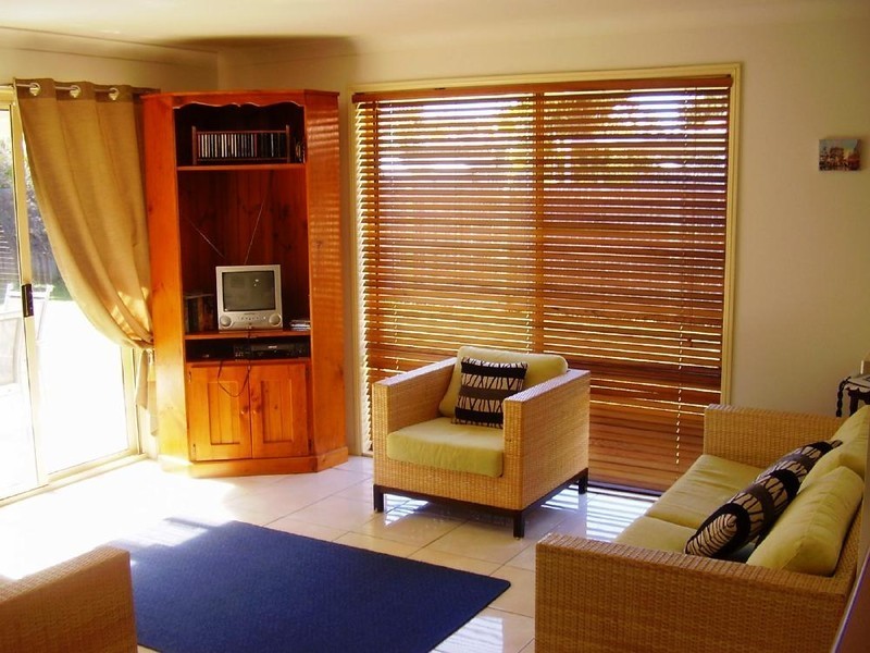 Sandstone Point QLD 4511