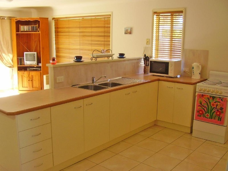 Sandstone Point QLD 4511