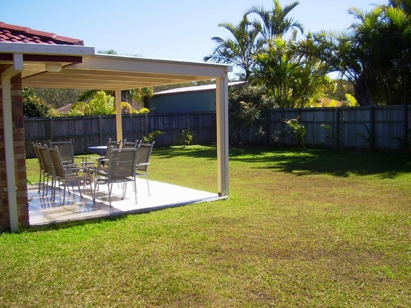 Sandstone Point QLD 4511