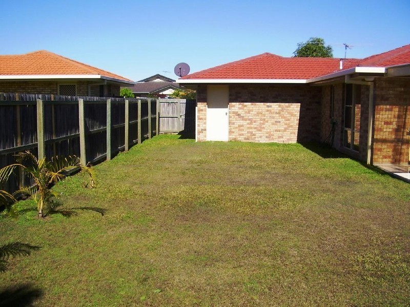 Sandstone Point QLD 4511