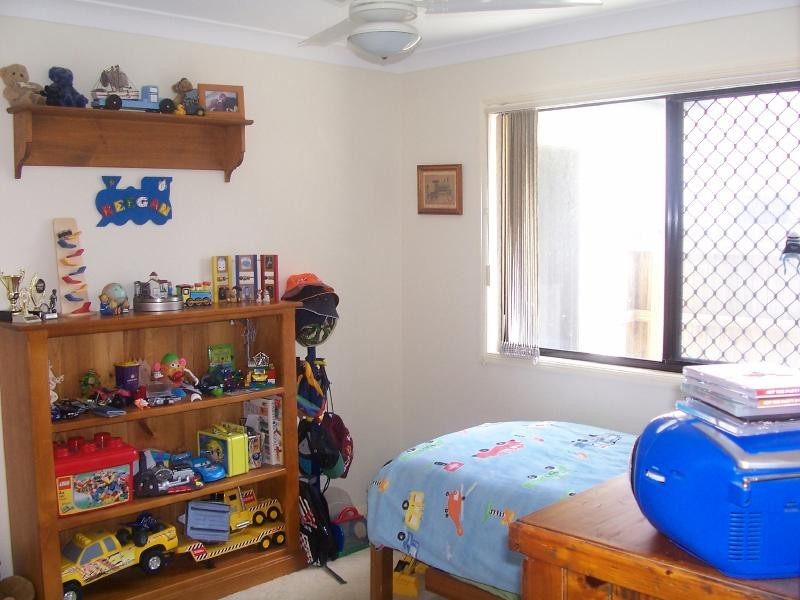 Sandstone Point QLD 4511
