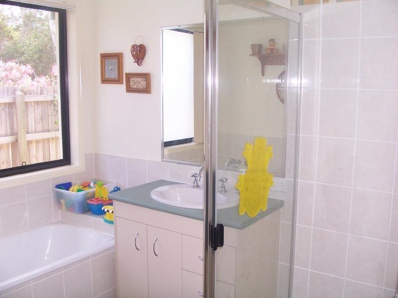 Sandstone Point QLD 4511