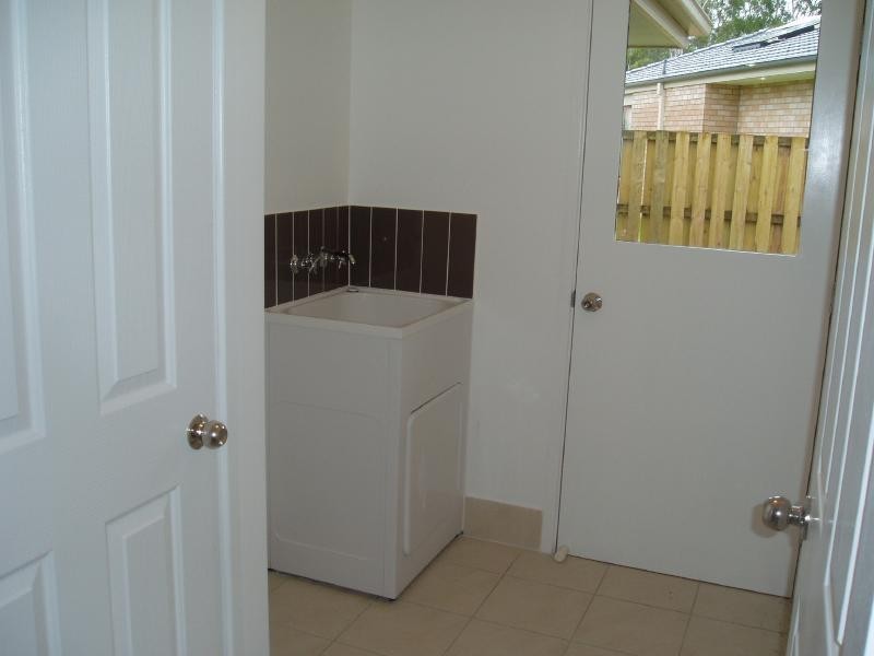 Sandstone Point QLD 4511