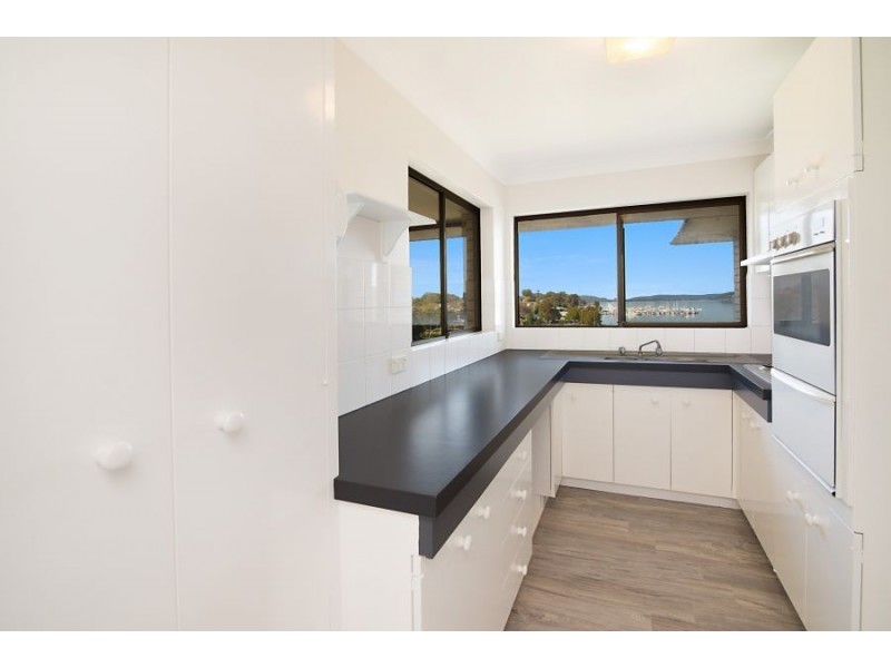 7/2 Broadview Avenue, Gosford NSW 2250