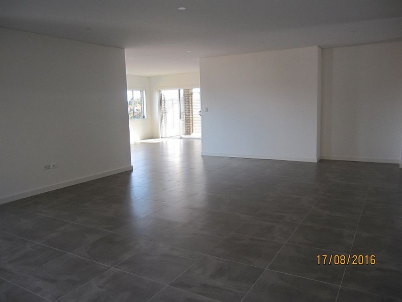 16 Wallum Crescent, Woongarrah NSW 2259