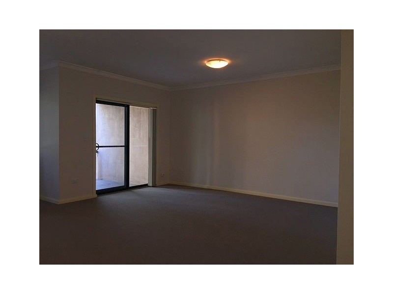 10/1 Batley Street, Gosford NSW 2250