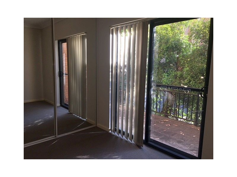 10/1 Batley Street, Gosford NSW 2250