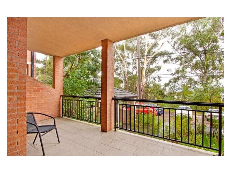 10/1 Batley Street, Gosford NSW 2250