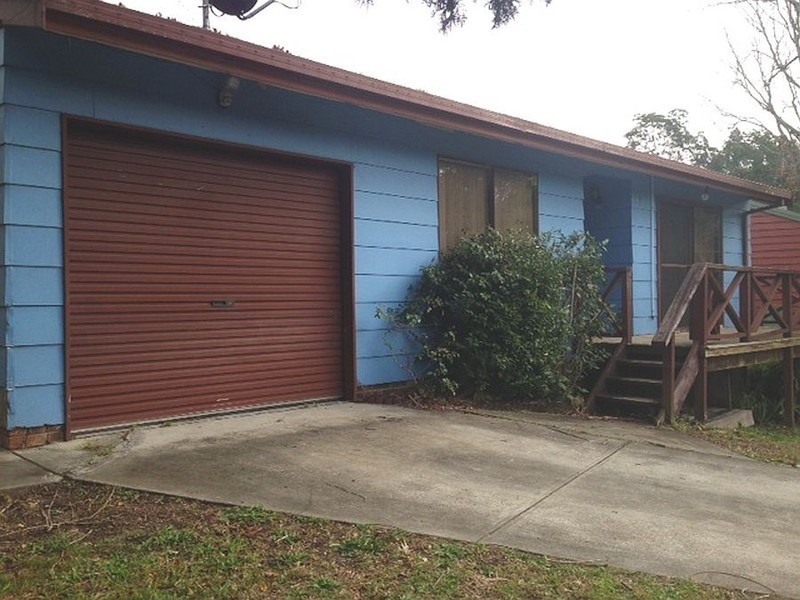 17 Warrawilla Street, Wyoming NSW 2250