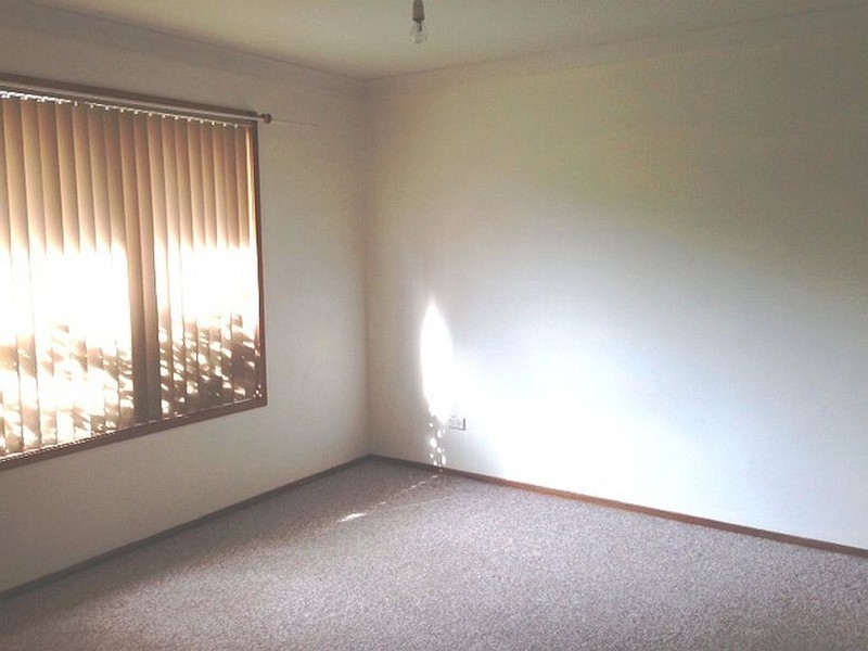 17 Warrawilla Street, Wyoming NSW 2250