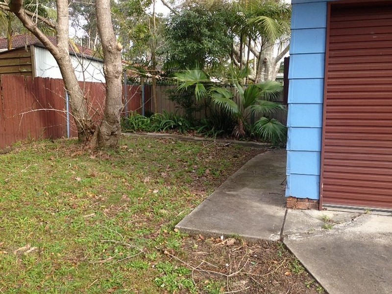 17 Warrawilla Street, Wyoming NSW 2250