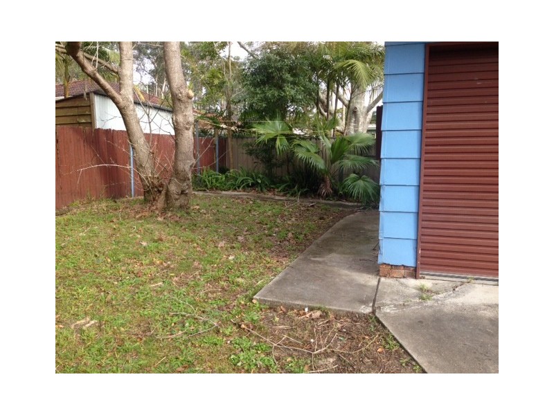 17 Warrawilla Street, Wyoming NSW 2250