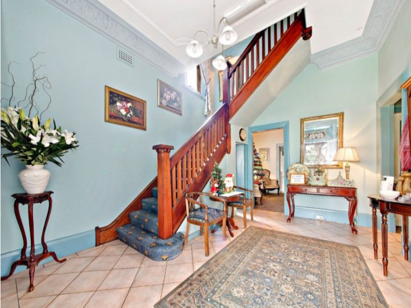 7 Boronia Avenue, Burwood NSW 2134