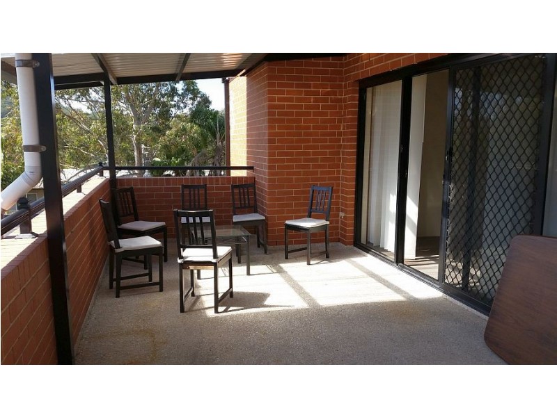 10/12 Range Road, North Gosford NSW 2250