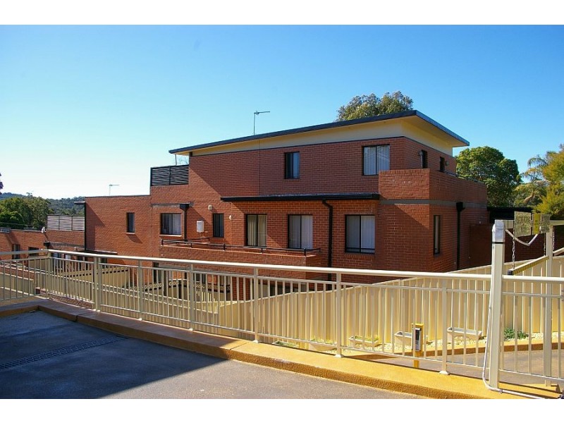 10/12 Range Road, North Gosford NSW 2250