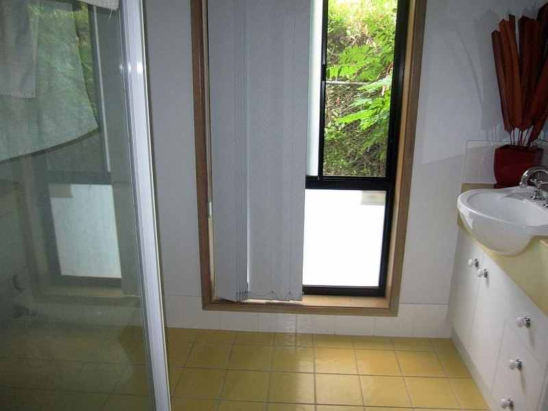 155C  Albany Street, Point Frederick NSW 2250