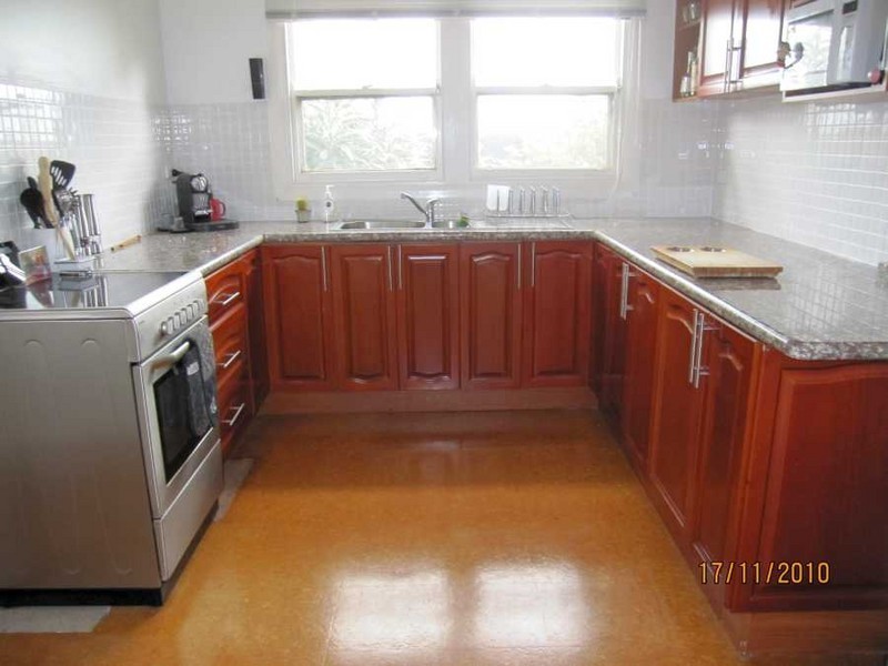 16 Moore Street, West Gosford NSW 2250