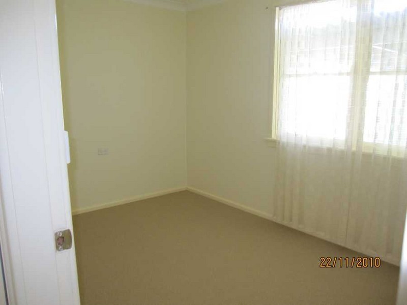 7 Isis Street, Wyoming NSW 2250