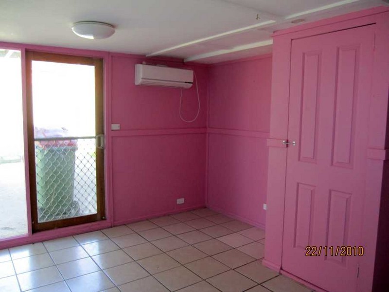 7 Isis Street, Wyoming NSW 2250