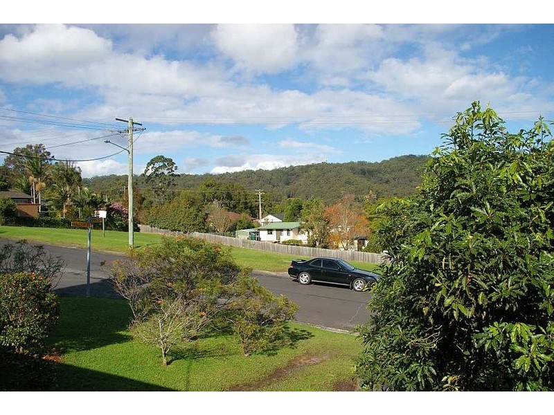 7 Isis Street, Wyoming NSW 2250