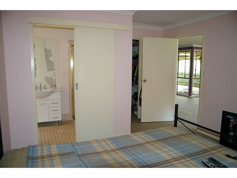 34 Eve Street, Narara NSW 2250