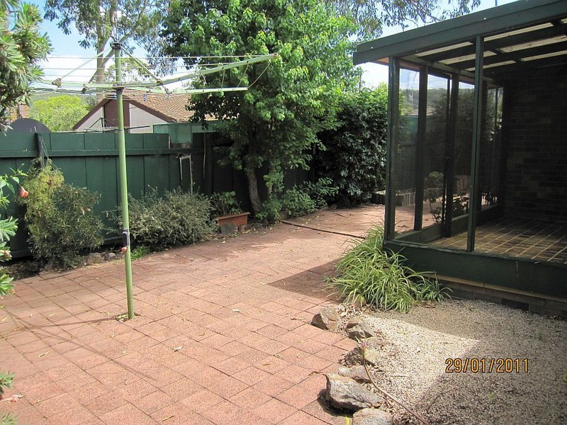 10 Bel-hilton Parade, West Gosford NSW 2250