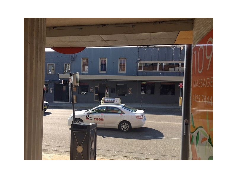 1/109 Donnison Street, Gosford NSW 2250