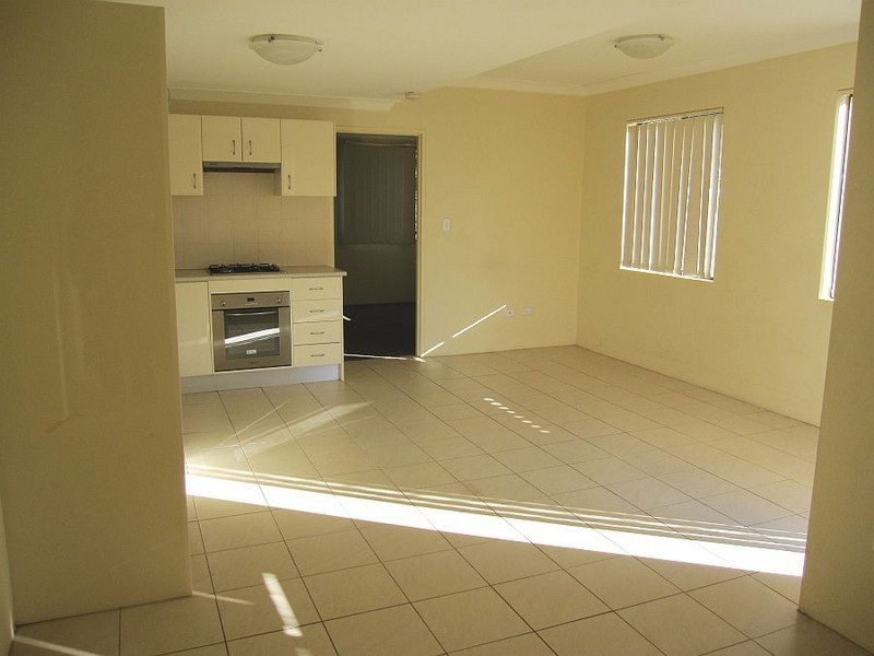 8/12 Range Road, North Gosford NSW 2250