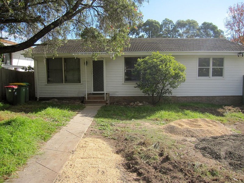 26 Day Street, Wyoming NSW 2250