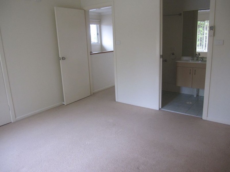 4A Charles Street, Ourimbah NSW 2258