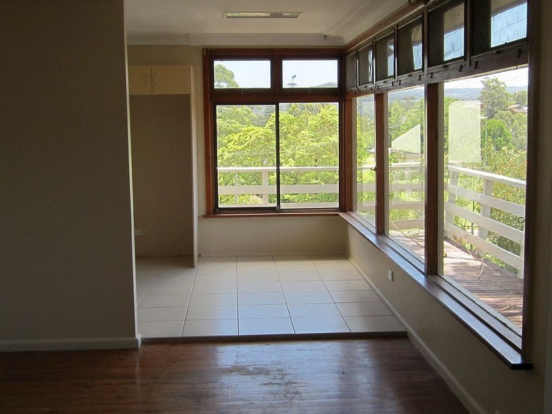 77 Renwick Street, Wyoming NSW 2250