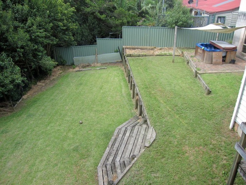 14 Janine Close, Lisarow NSW 2250