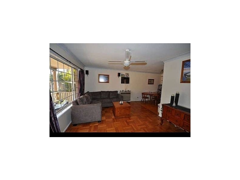 2  Pierce Street, Niagara Park NSW 2250