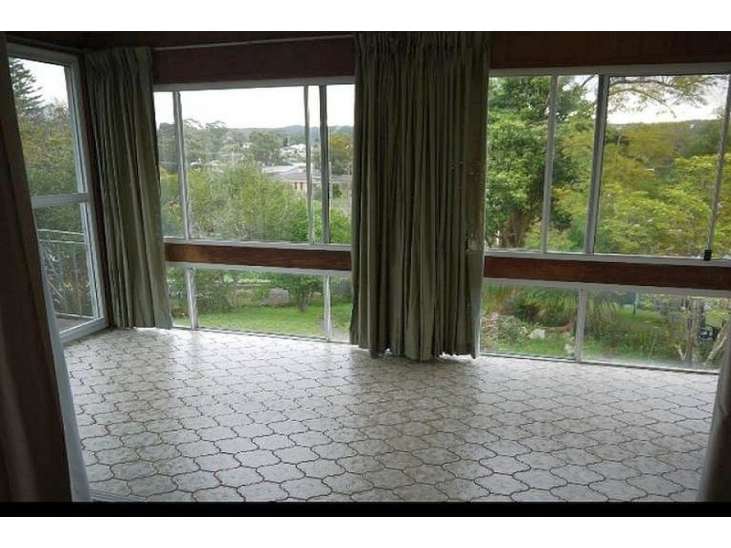 35 Cary Street, Wyoming NSW 2250