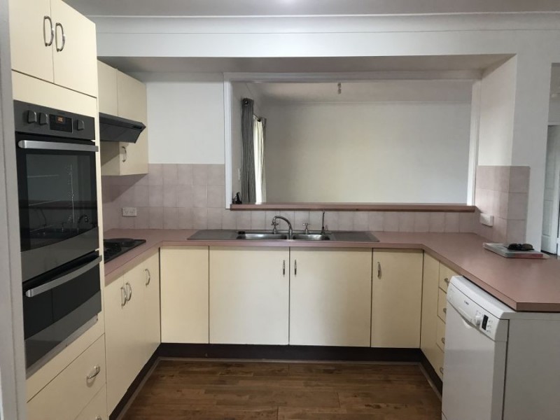 10 Kent Street, Niagara Park NSW 2250