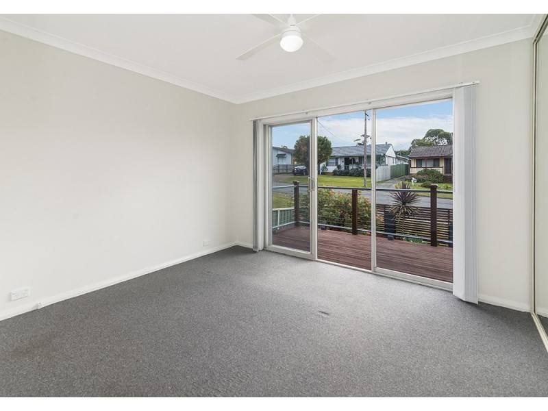 30 Spring Valley Avenue, Gorokan NSW 2263