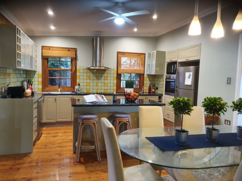 25 Winbin Crescent, Gwandalan NSW 2259