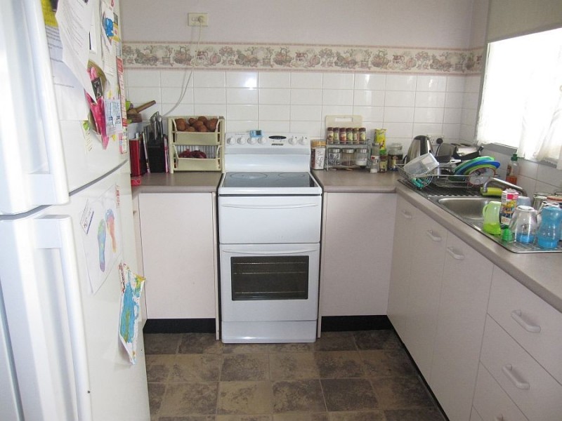 20 Berrys Head Road, Wyoming NSW 2250